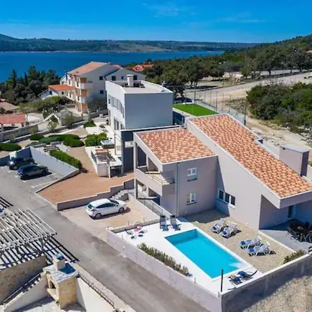 Villa Simon